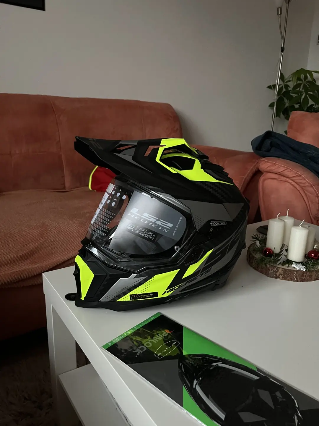 LS2